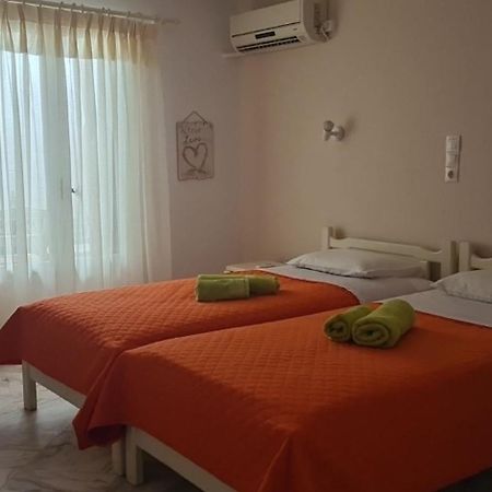 Irene Rooms Naousa Parou Buitenkant foto