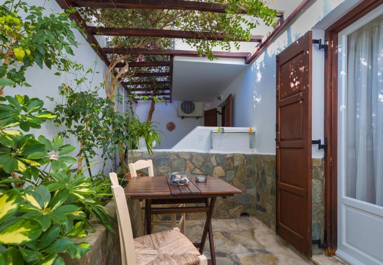 Irene Rooms Naousa Parou Buitenkant foto