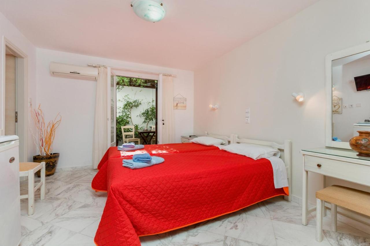 Irene Rooms Naousa Parou Buitenkant foto