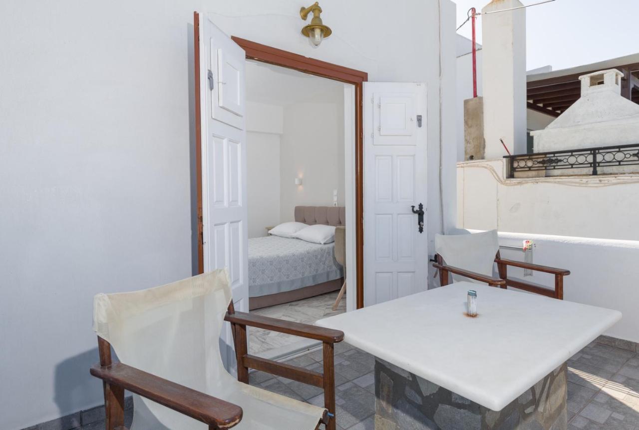Irene Rooms Naousa Parou Buitenkant foto